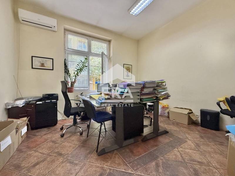 Дава под наем  Офис град София , Център , 80 кв.м | 37573089 - изображение [2]