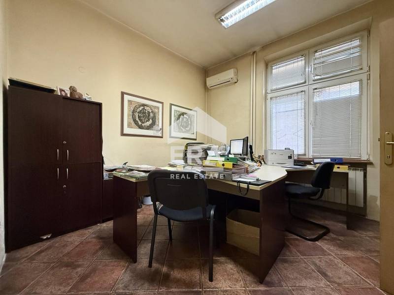 Дава под наем  Офис град София , Център , 80 кв.м | 37573089 - изображение [3]