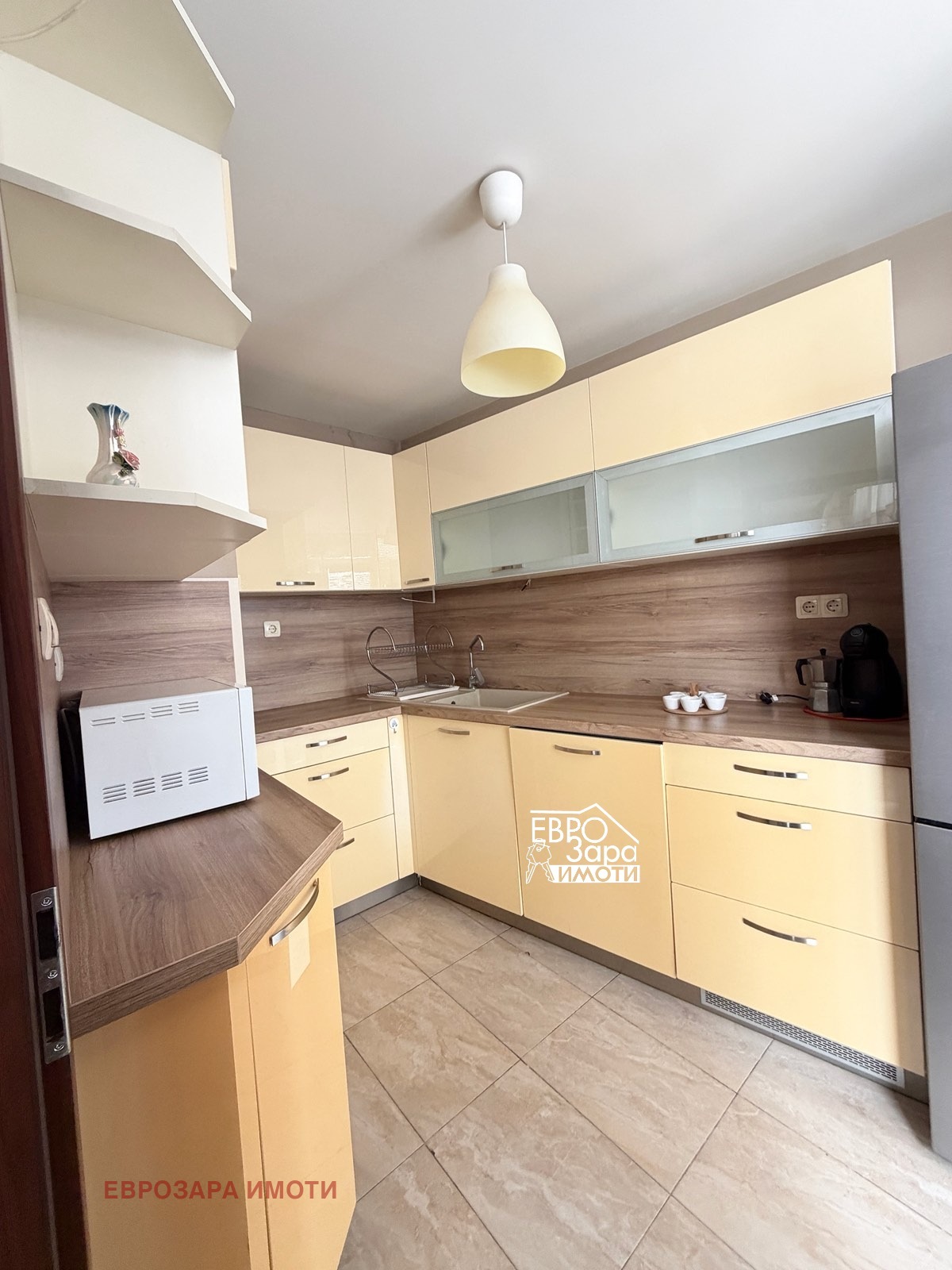 Дава под наем 4-СТАЕН, гр. Стара Загора, Център, снимка 3 - Апартаменти - 54205742