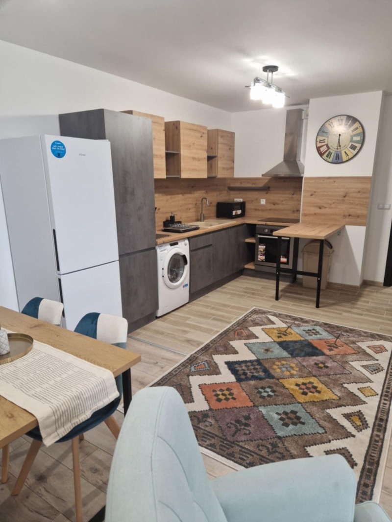 Дава под нем  2-стаен, град Пловдив, Христо Смирненски •  650 EUR • ID 97563357 — holmes.bg - [1] 