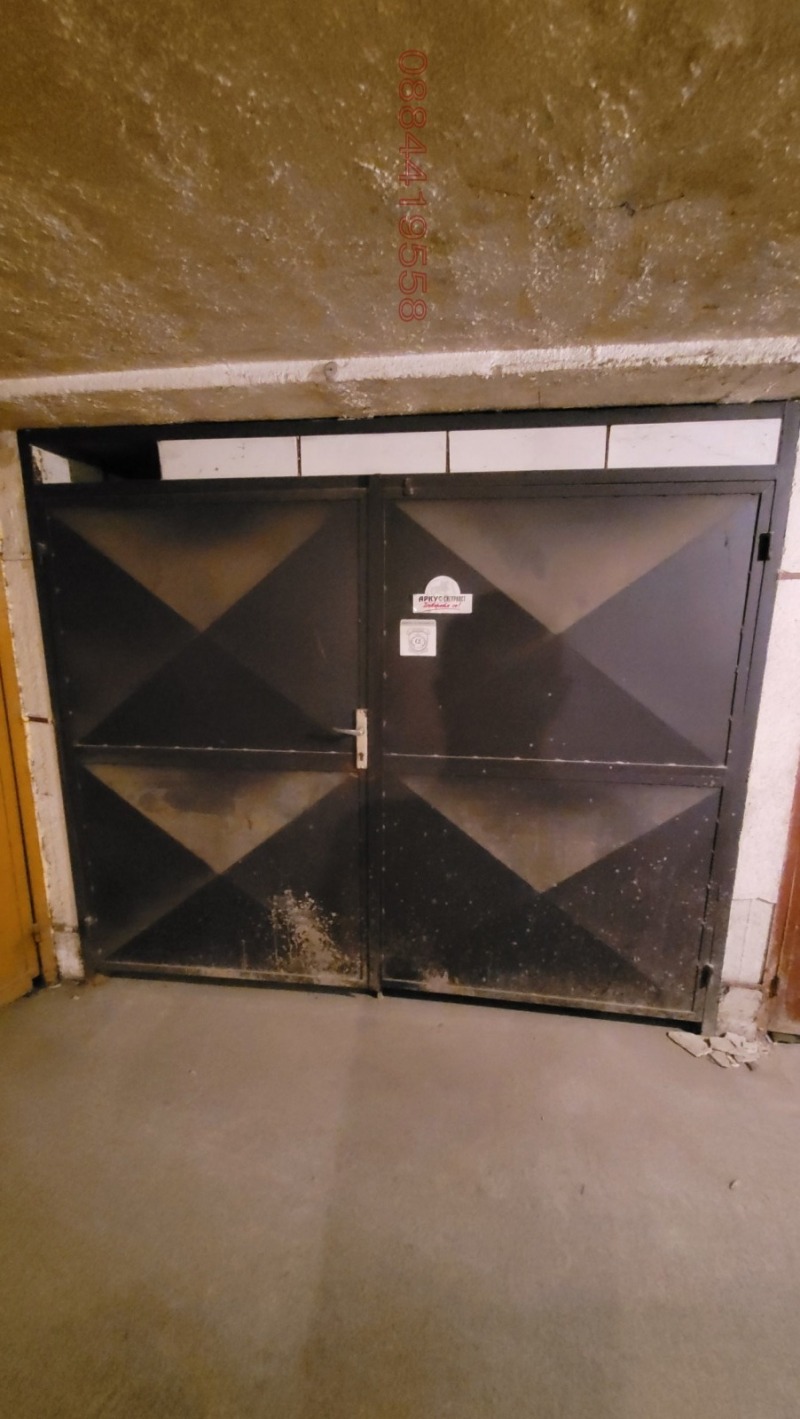Til leje  Garage Sofia , Zona B-18 , 14 kvm | 86728333 - billede [2]