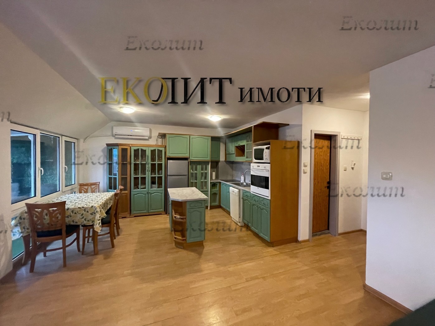 Дава под наем МЕЗОНЕТ, гр. София, Център, снимка 2 - Апартаменти - 53494503