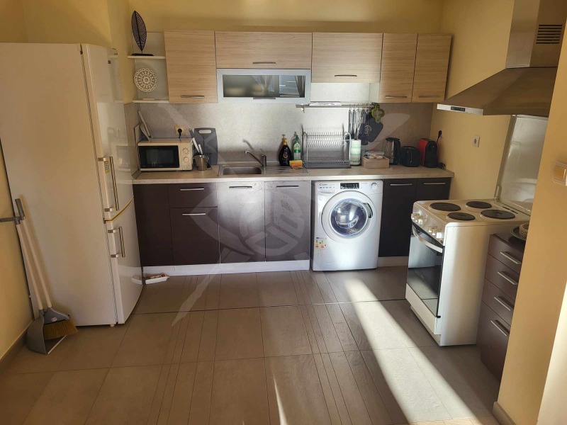 Дава под нем  2-стаен, град Варна, Чайка •  800 EUR • ID 14938536 — holmes.bg - [1] 