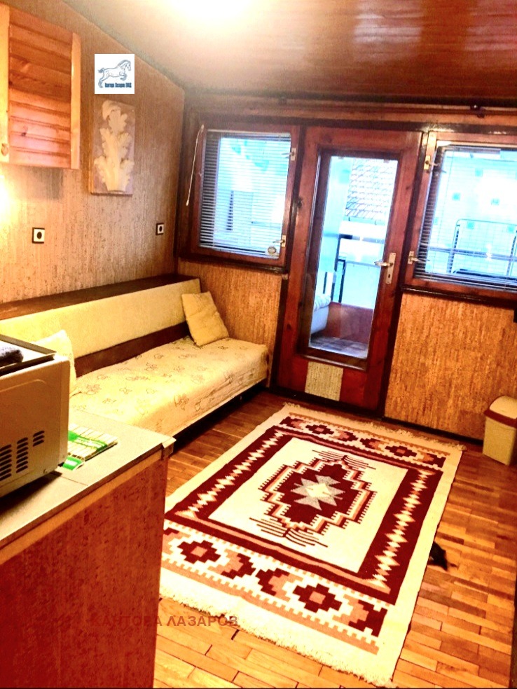 Дава под наем  Ателие, таван град София , Център , 28 кв.м | 99792313