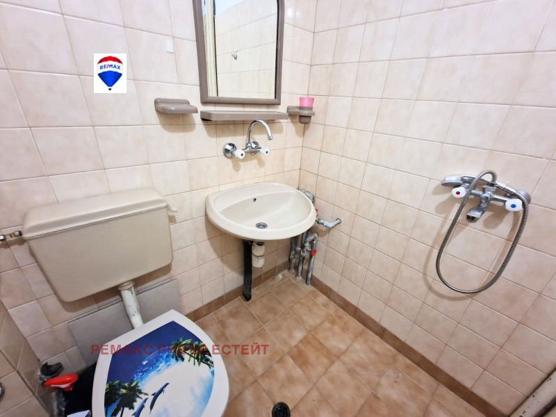 Дава под наем  3-стаен град Русе , Ялта , 95 кв.м | 99263933 - изображение [14]