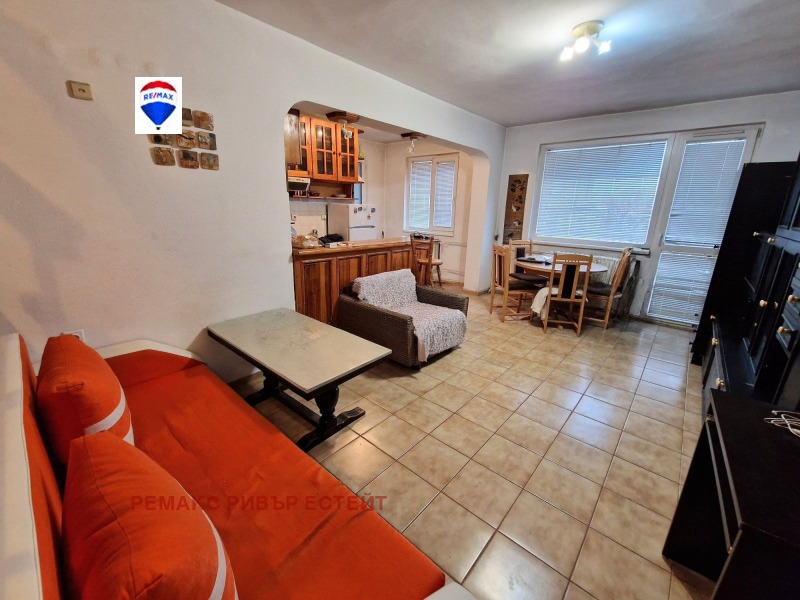 Дава под наем  3-стаен град Русе , Ялта , 95 кв.м | 99263933 - изображение [6]