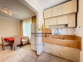 2 quartos Vazrajdane, Burgas 10