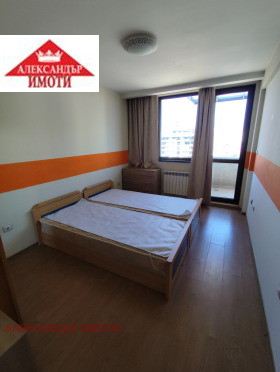 ���� ��� ���� 3-����� | Imot.bg � ����� ������ 10