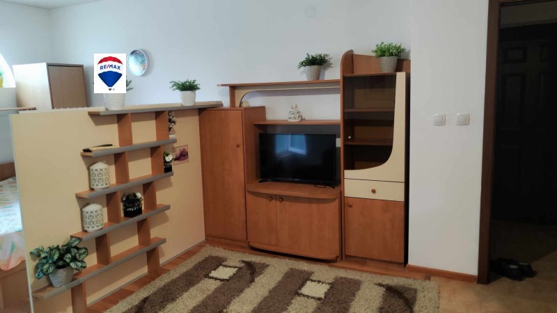 För uthyrning  Studio Plovdiv , Jujen , 40 kvm | 35433690 - bild [4]