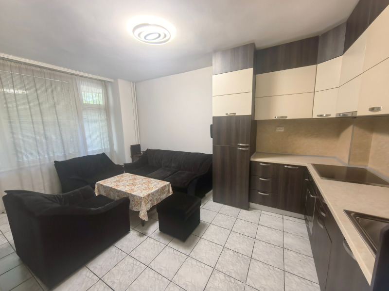 Da affittare  2 camere da letto Sofia , Ivan Vazov , 80 mq | 83080555 - Immagine [2]