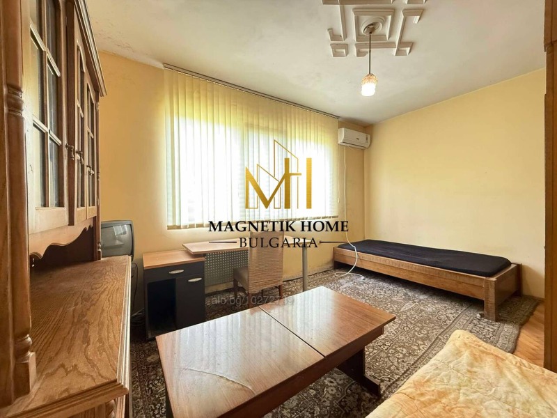 Zu vermieten  2 Schlafzimmer Burgas , Wazraschdane , 85 qm | 97586905 - Bild [4]