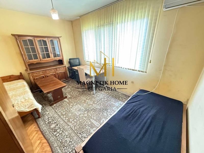 Zu vermieten  2 Schlafzimmer Burgas , Wazraschdane , 85 qm | 97586905 - Bild [2]