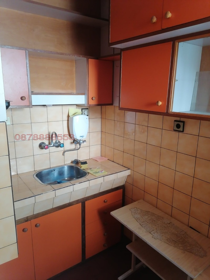 Дава под наем 3-СТАЕН, гр. Велико Търново, Картала