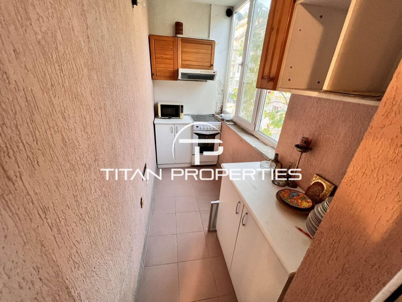 Zu vermieten  2 Schlafzimmer Burgas , Zentar , 75 qm | 65497585 - Bild [7]