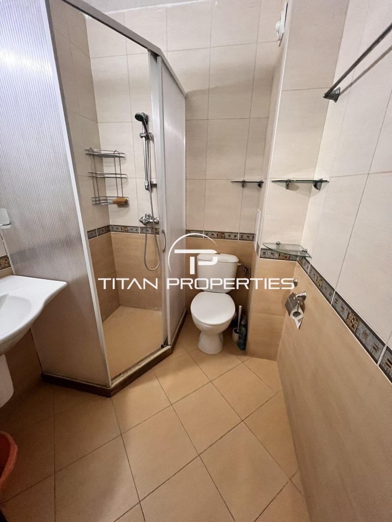 Zu vermieten  2 Schlafzimmer Burgas , Zentar , 75 qm | 65497585 - Bild [9]