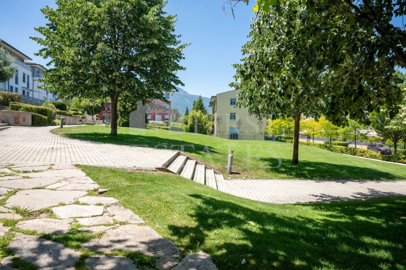 K pronájmu  3 ložnice Sofia , Malinova dolina , 170 m2 | 53487400 - obraz [17]