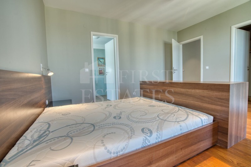 K pronájmu  3 ložnice Sofia , Malinova dolina , 170 m2 | 53487400 - obraz [8]