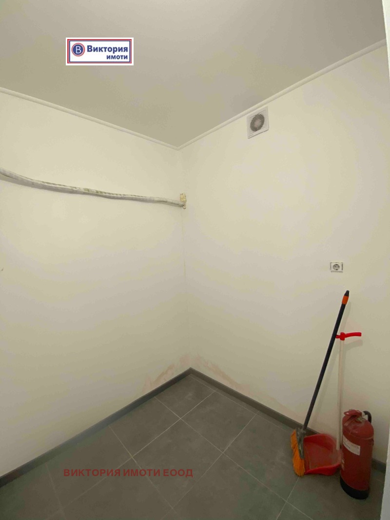 Дава под наем ОФИС, гр. Велико Търново, Бузлуджа, снимка 2 - Офиси - 52211942