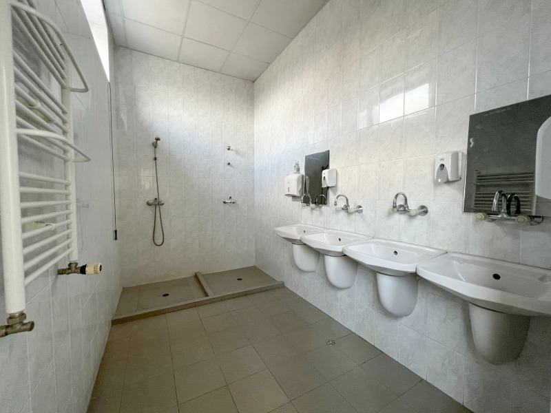Do wynajęcia  Budynek przemysłowy Sofia , Woenna rampa , 760 mkw | 77443857 - obraz [5]