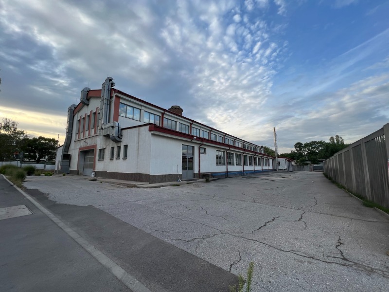 Do wynajęcia  Budynek przemysłowy Sofia , Woenna rampa , 760 mkw | 77443857 - obraz [7]