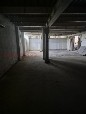 СКЛАД, 136 m2