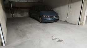 Garage Pawlowo, Sofia 1