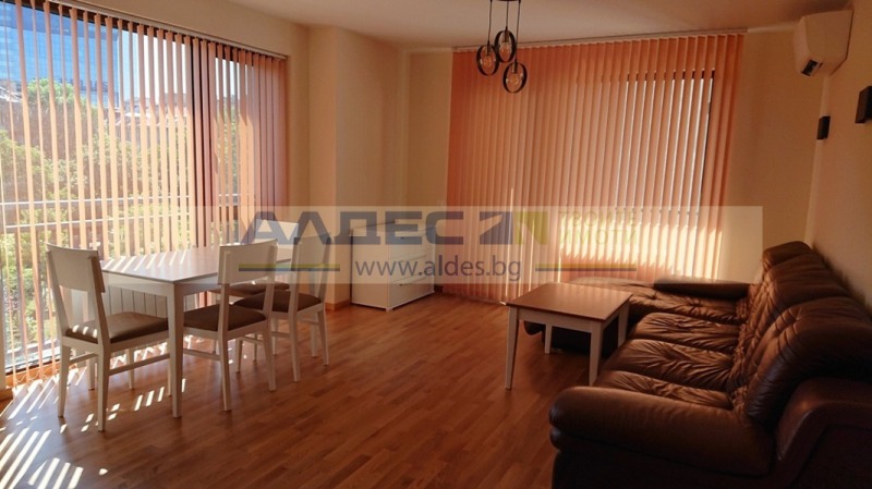 Vuokrattavana  1 makuuhuone Sofia , Tsentar , 65 neliömetriä | 54133704