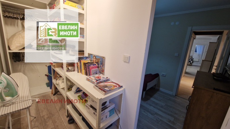 Дава под наем 4-СТАЕН, гр. Русе, Възраждане, снимка 14 - Апартаменти - 53503858