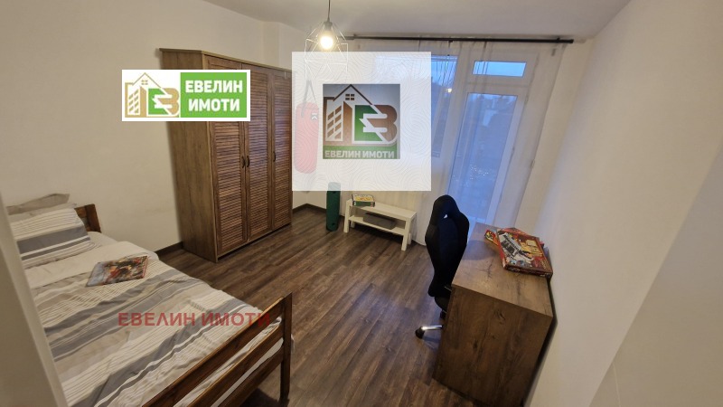 Дава под наем 4-СТАЕН, гр. Русе, Възраждане, снимка 7 - Апартаменти - 53503858