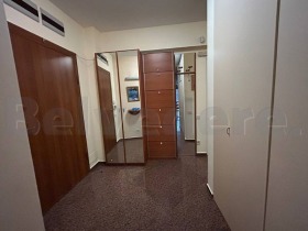 2 chambres Lozenets, Sofia 11