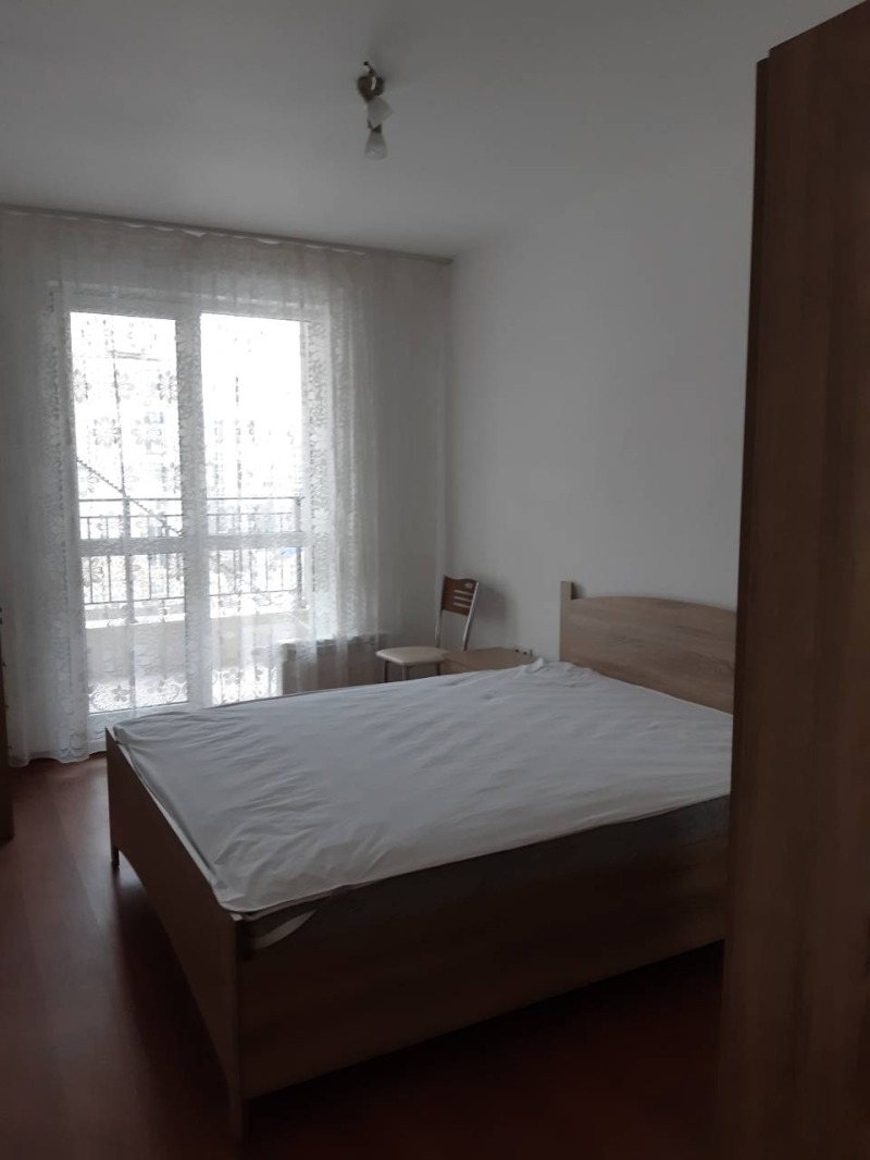 Zu vermieten  1 Schlafzimmer Sofia , Nadeschda 3 , 60 qm | 76206225 - Bild [3]