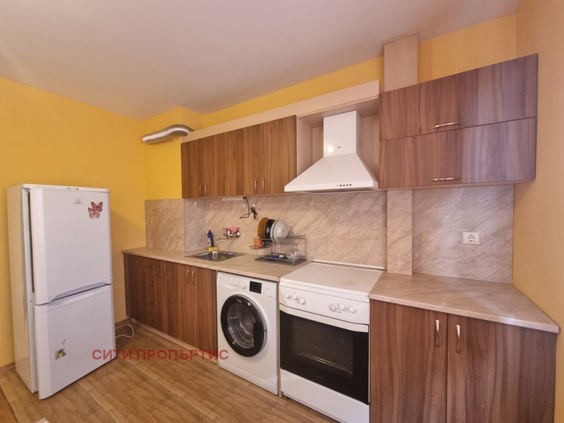 Kiadó  1 hálószoba Blagoevgrad , Sirok centar , 60 négyzetméter | 75089366