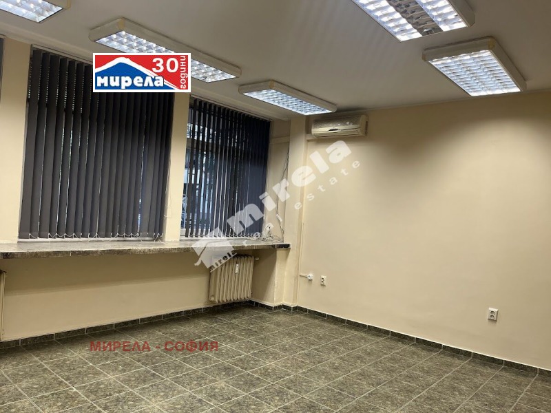 De inchiriat  Birou Sofia , Țentâr , 20 mp | 71841533 - imagine [3]