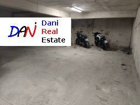 Паркомясто град Варна, Колхозен пазар 4