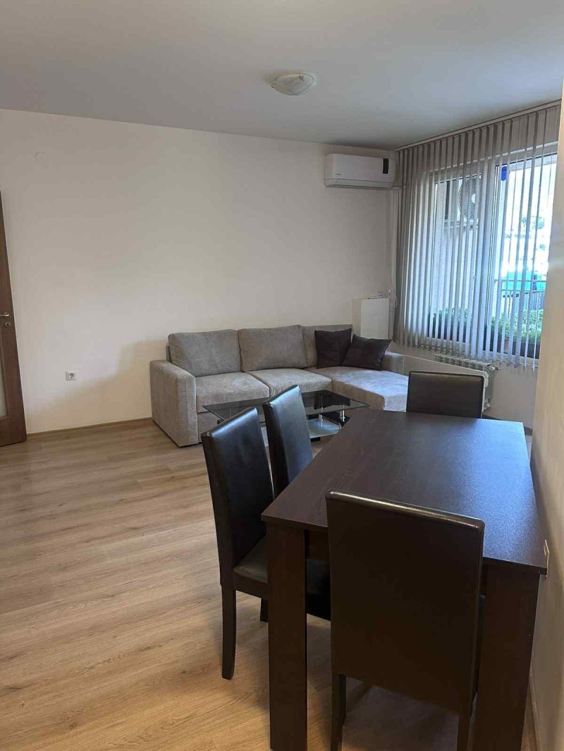 A louer  2 chambres Sofia , Manastirski livadi , 110 m² | 15727240