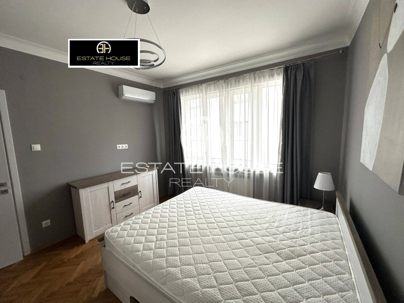 Издаје се  2 спаваће собе Софија , Центар , 110 м2 | 69448204 - слика [13]