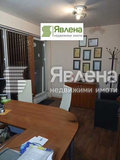 Til leie  Kontor Sofia , Zona B-5 , 22 kvm | 30980335 - bilde [2]