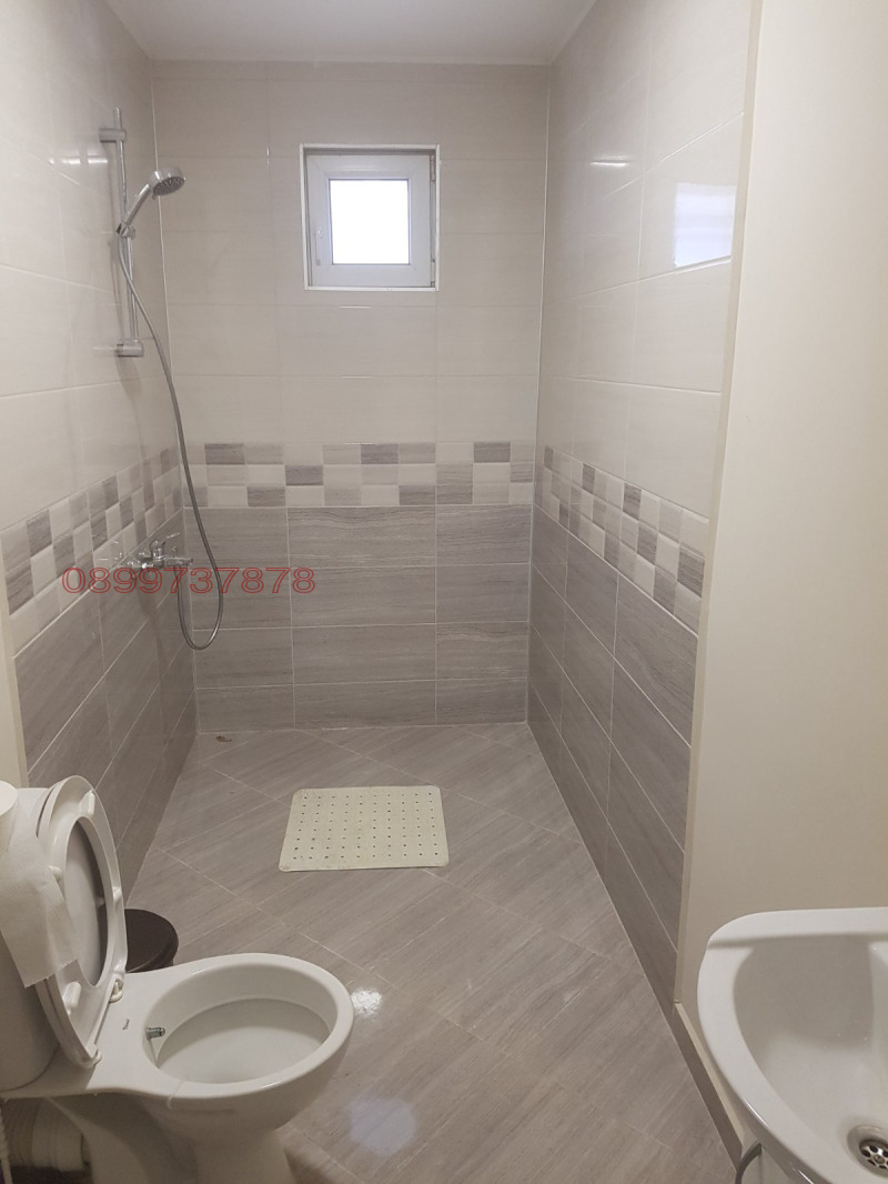 Дава под наем ПРОМ. ПОМЕЩЕНИЕ, гр. Добрич, Рилци, снимка 16 - Производствени сгради - 52779975