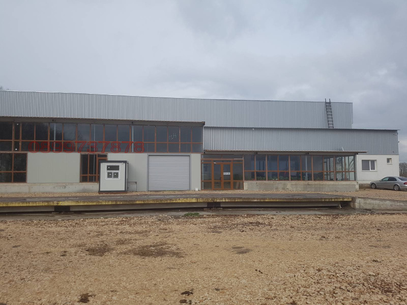 Дава под наем ПРОМ. ПОМЕЩЕНИЕ, гр. Добрич, Рилци, снимка 2 - Производствени сгради - 52779975