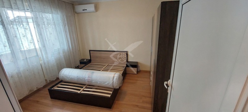 K pronájmu  1 ložnice Sofia , Nadežda 1 , 66 m2 | 52218328 - obraz [4]