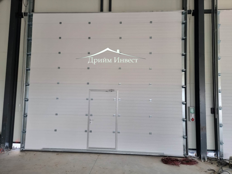 Дава под наем ПРОМ. ПОМЕЩЕНИЕ, гр. Пловдив, Индустриална зона - Север, снимка 2 - Производствени сгради - 52657889