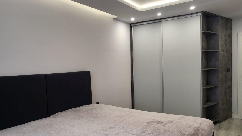En renta  2 dormitorios Plovdiv , Mladezhki Jalm , 90 metros cuadrados | 65001520 - imagen [4]