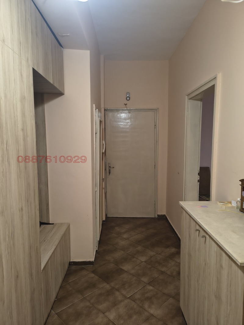 Дава под наем 3-СТАЕН, гр. Пловдив, Център