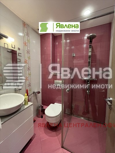 En renta  3 dormitorios Sofia , Vitosha , 230 metros cuadrados | 44810464 - imagen [6]