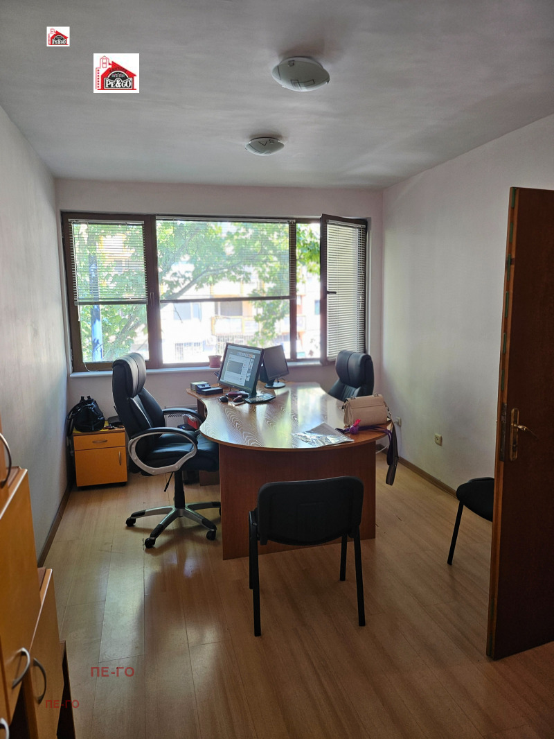 Zu vermieten  Büro Pazardschik , Idealen zentar , 39 qm | 21959236