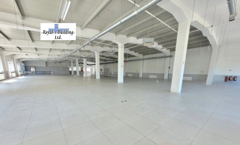 Do wynajęcia  Budynek przemysłowy region Wielkie Tyrnowo , Gorna Orjachowica , 1500 mkw | 44157295 - obraz [3]