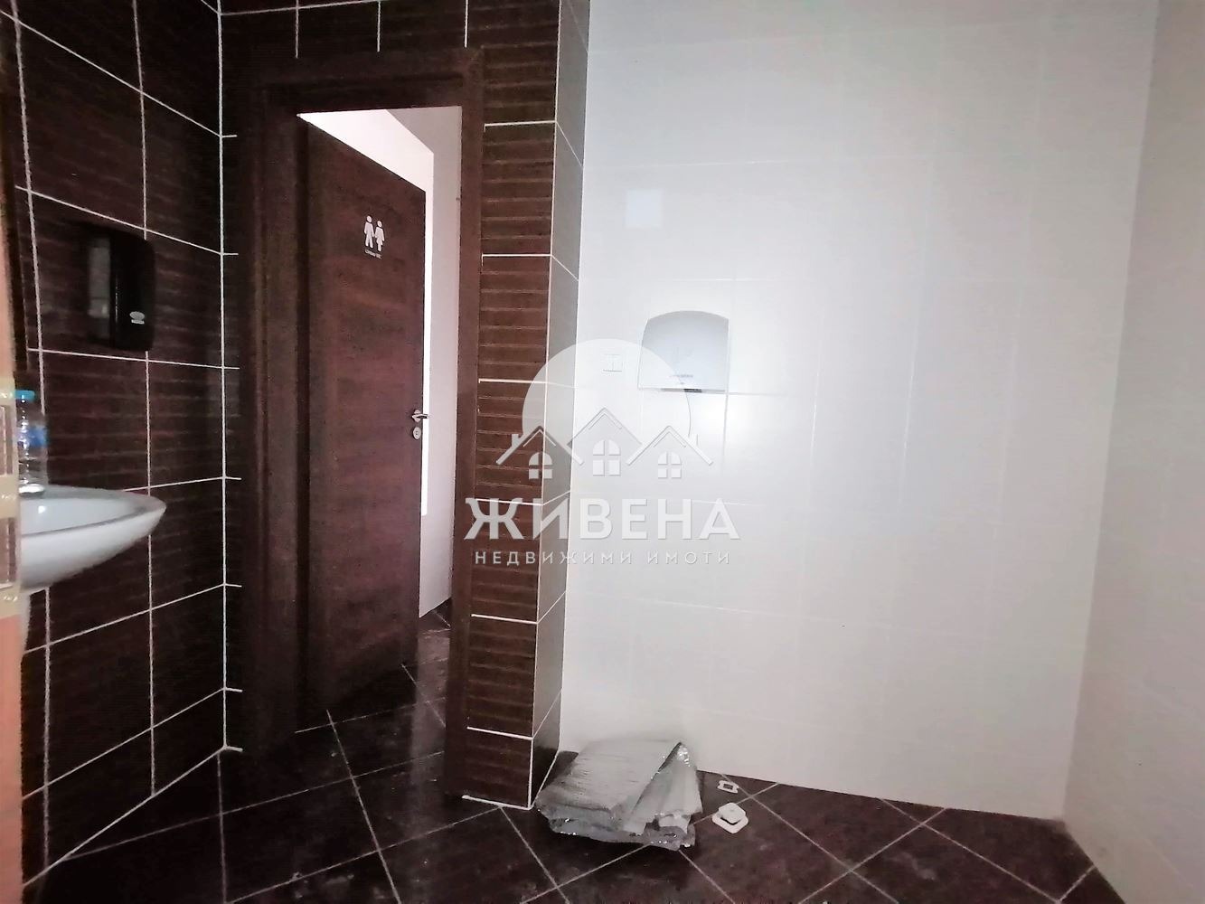 Дава под наем МАГАЗИН, гр. Варна, Операта, снимка 6 - Магазини - 56008354