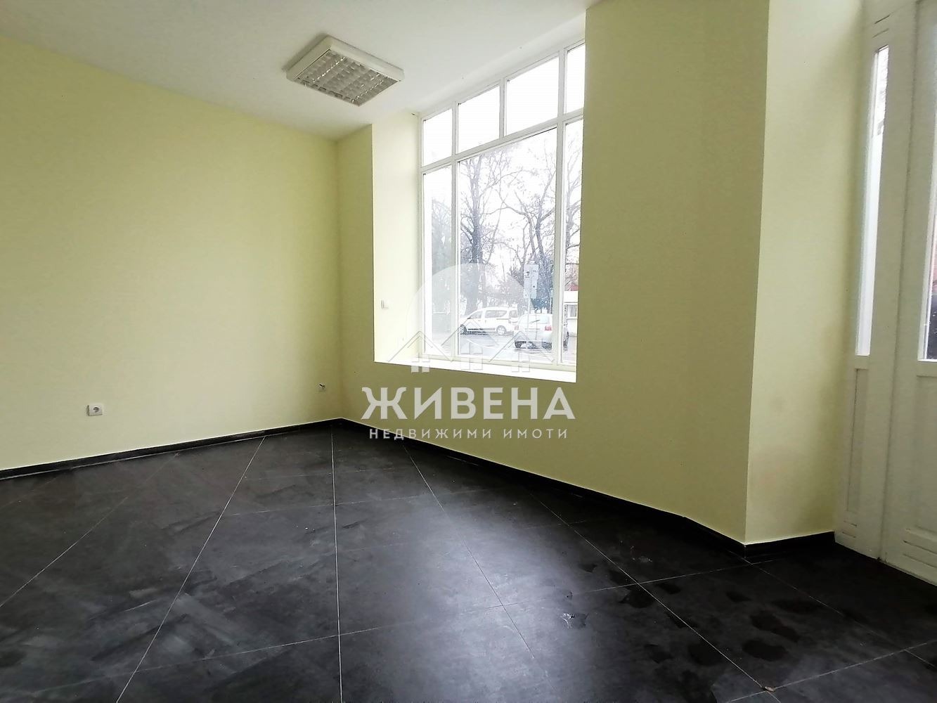 Дава под наем МАГАЗИН, гр. Варна, Операта, снимка 4 - Магазини - 56008354