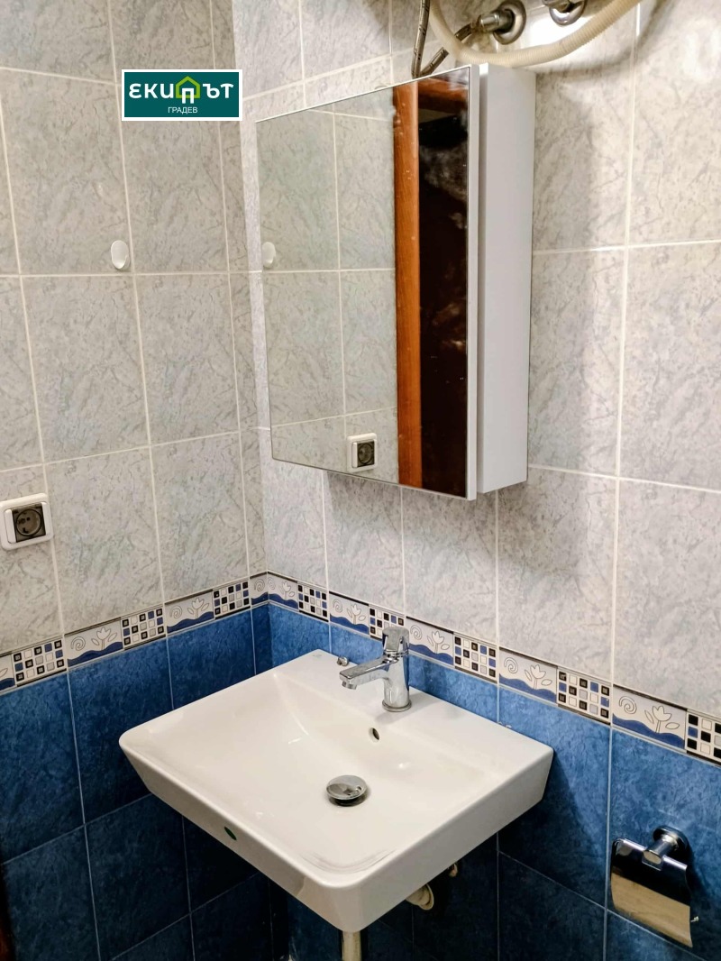 De inchiriat  1 dormitor Varna , Ciaica , 63 mp | 24493112 - imagine [5]