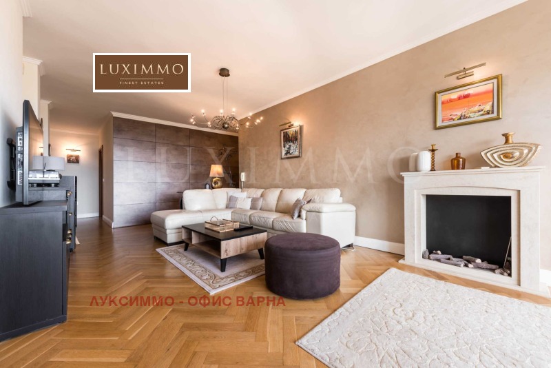Para alugar  3 quartos Varna , Tchaika , 110 m² | 74079406